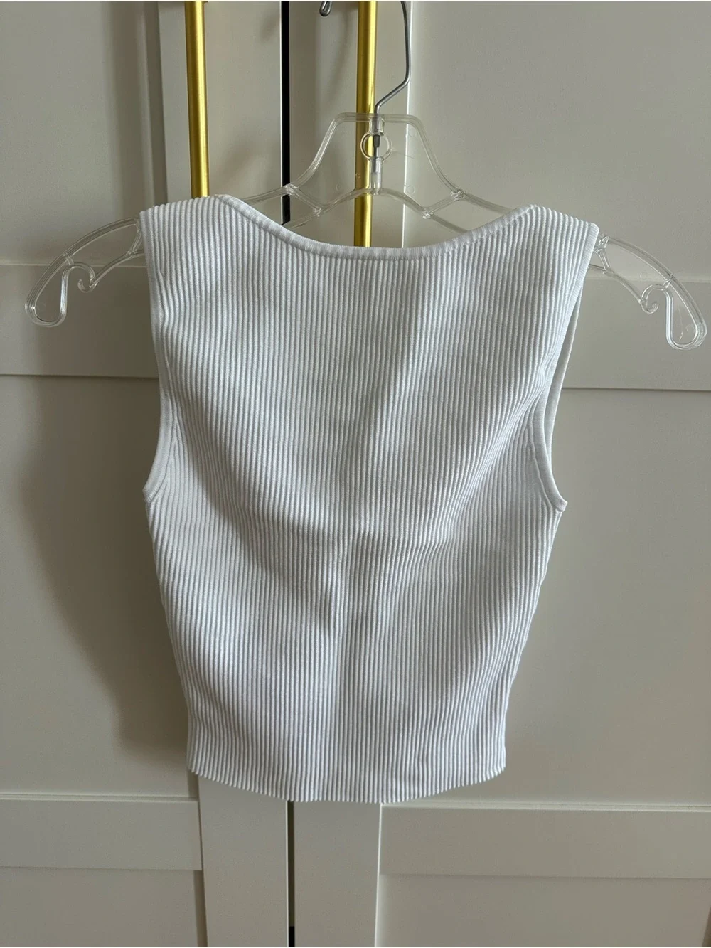 Aritzia Babaton Sculpt Knit Tank